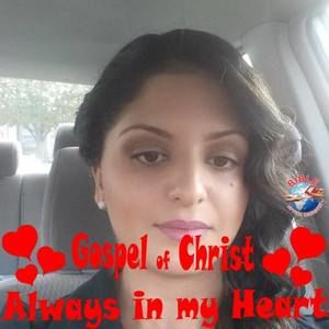 Meet your Posher, Yolanda